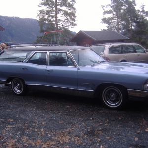 garage_vehicle-521-12878599481.jpg