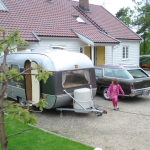 garage_vehicle-522-12869057093.jpg