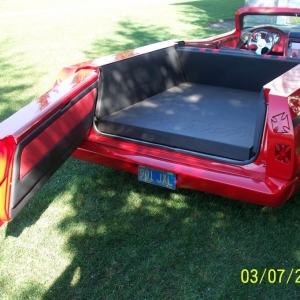 garage_vehicle-697-13319910792.jpg