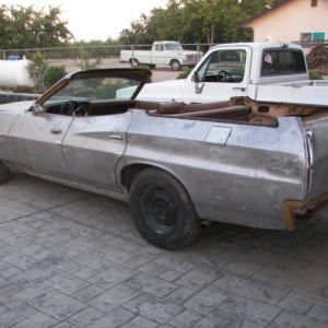 garage_vehicle-697-13093160052.jpg