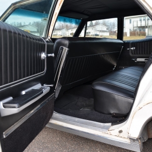garage_vehicle-1213-13665651063.jpg