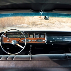 garage_vehicle-1213-13665651085.jpg
