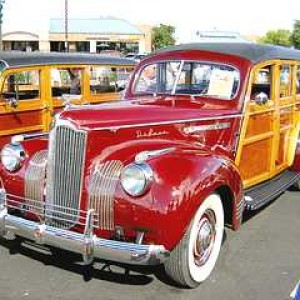 1941 Packard Deluxe110
