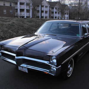1967 Pontiac Bonneville Executive Safari Station Wagon