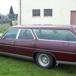 1970 Pontiac Bonneville Stationwagon