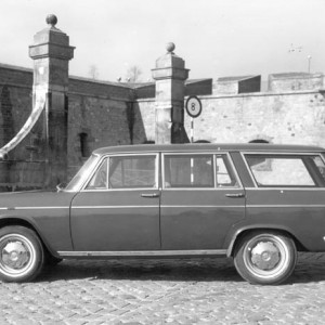 Seat 1400