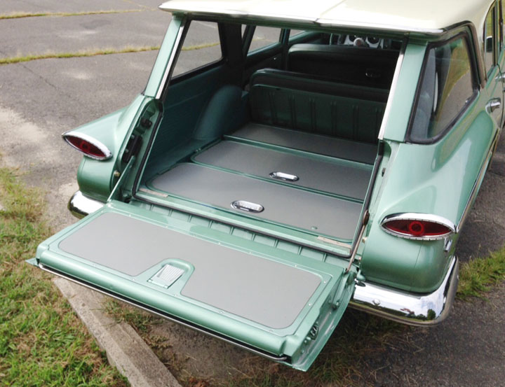 1960-Plymouth-Valiant-Station-Wagon_08_sm