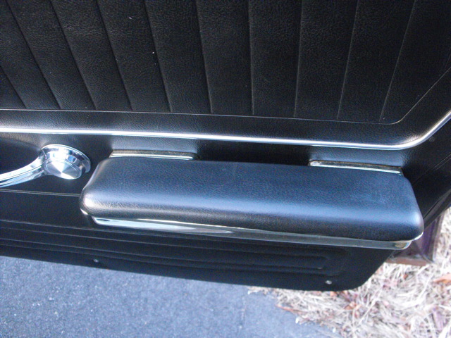 1967 Pontiac Bonneville Executive Safari Station Wagon