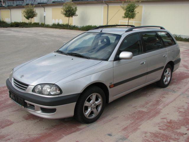 2000 Avensis