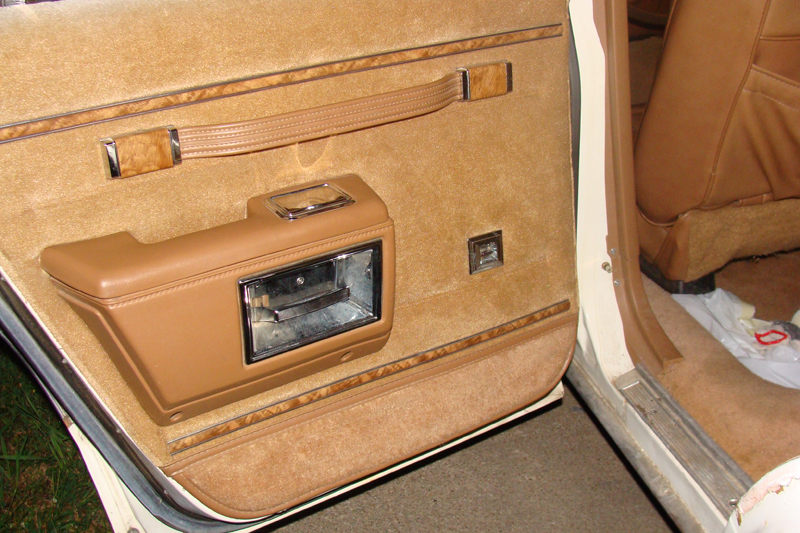 90 Buick Estate-020