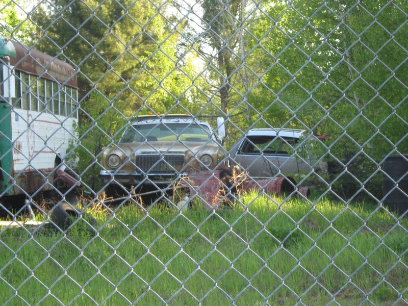 A Big Brown Wagon Close To The Cordoba