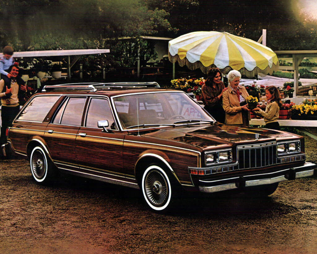 Dodge Diplomat Salon Wagon