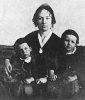 220px-ElizabethCadyStanton-1848-Daniel-Henry.jpg
