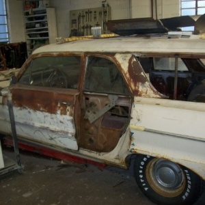 garage_vehicle-686-13070501973.jpg