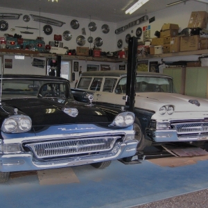 garage_vehicle-1109-13565627092.jpg