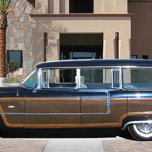 1956 CADILLAC SERIES 62 HESS & EISENHARDT STATION WAGON