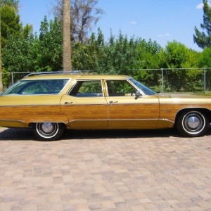 1973 Oldsmobile Custom Cruiser