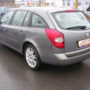 2003 Laguna