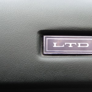 Squire Dash Emblem