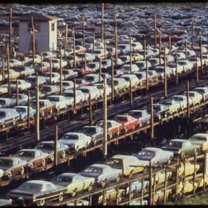 Fob Detroit-new Cars Are Loaded Onto Railroad Cars At Lasher And I-75 - Nara - 549696